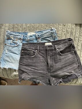 Abercrombie & Fitch Black and Light Blue Distressed Denim Shorts Set
